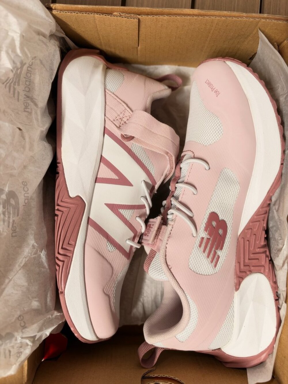 New Balance FuelCell Play Kids Shoes Pink White Size 3 Bungee Lace Strap – Brand